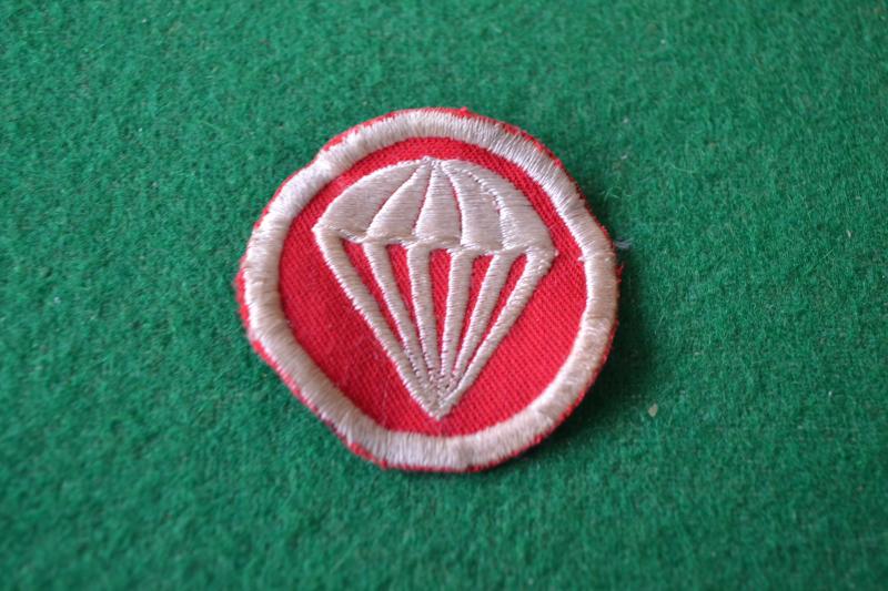 Parachute Engineers/Artillery Badge.