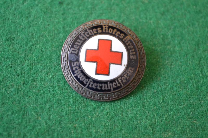 Red Cross Senior Helpers Badge.