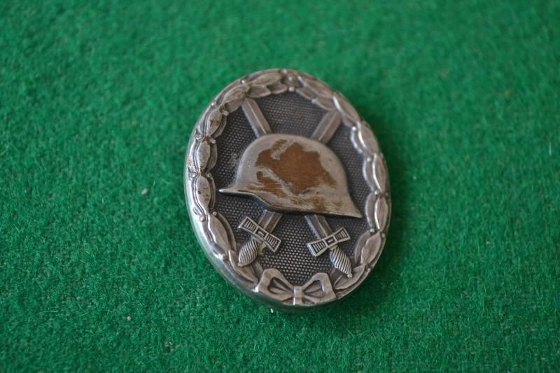 Silver Wound Badge.