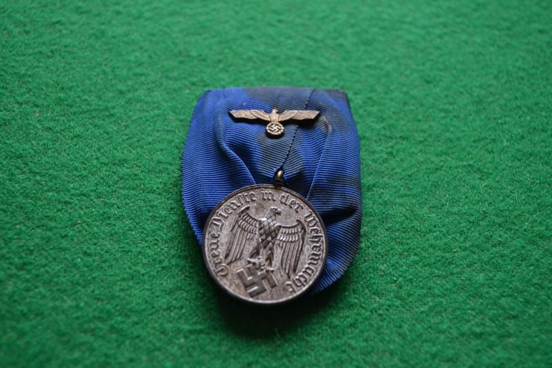Long Service Medal.