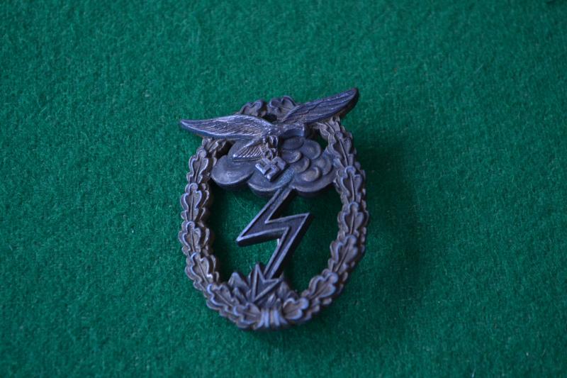 Luftwaffe Ground Assault Badge.