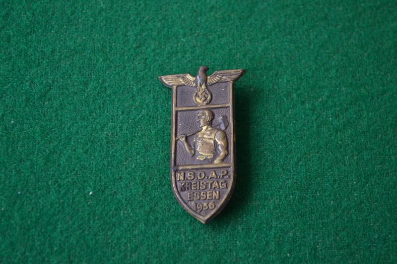 Rally Badge.