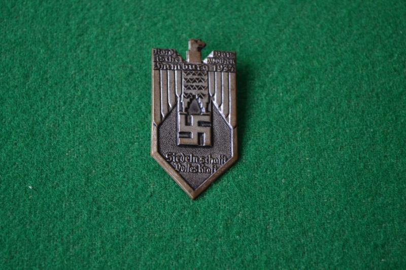 Rally Badge.