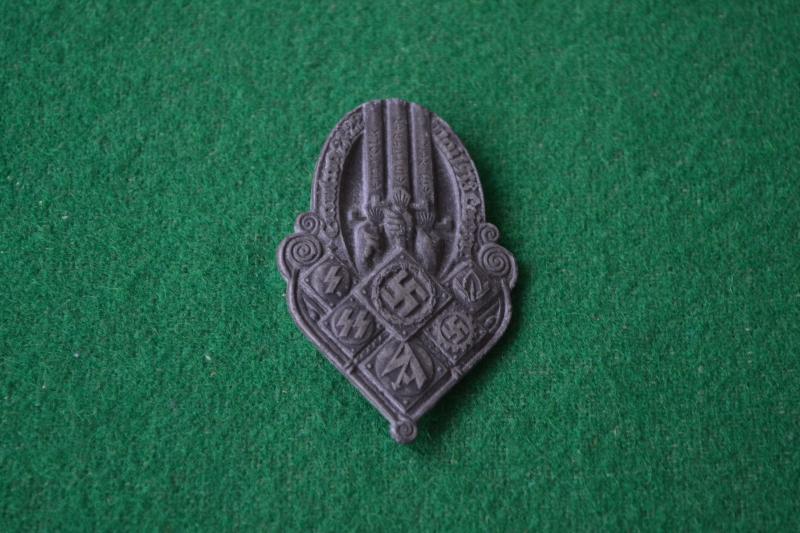 Rally Badge.
