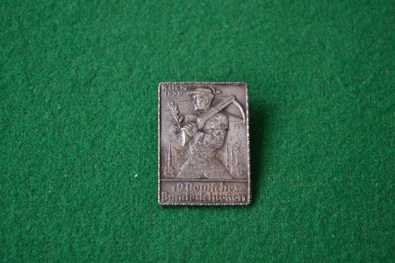 Rally Badge.