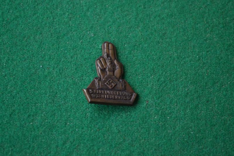 Rally Badge.