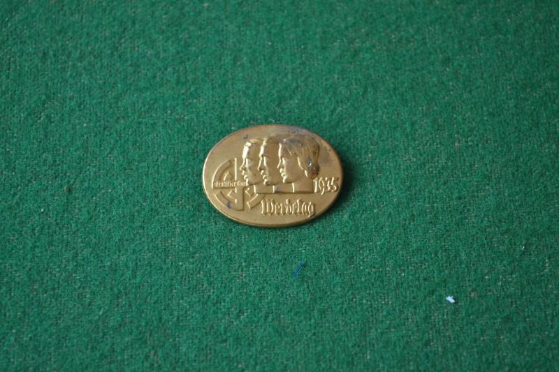 Rally Badge.