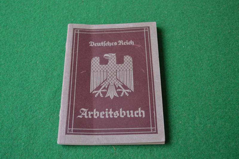 Arbeitsbuch.