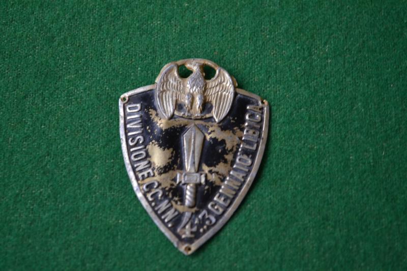 Italian Fascist Badge.