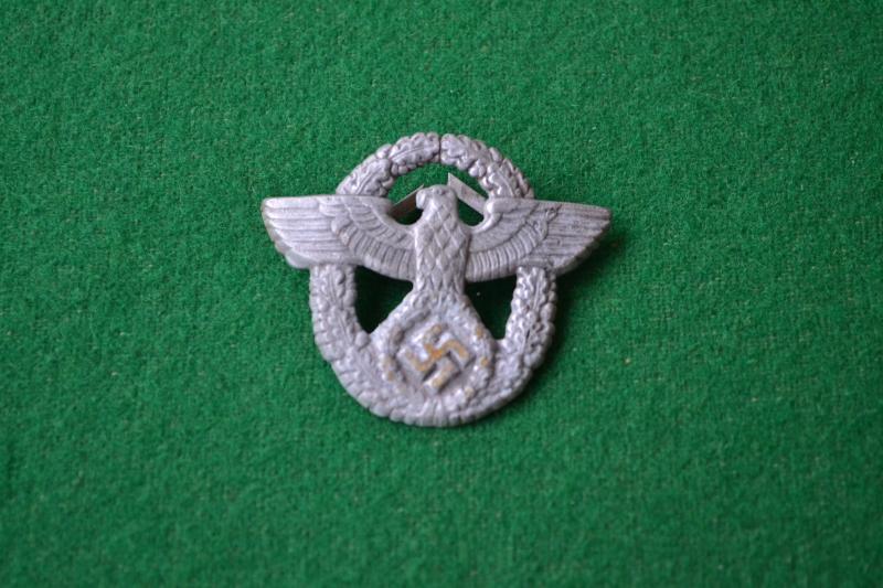 Police Cap Badge.