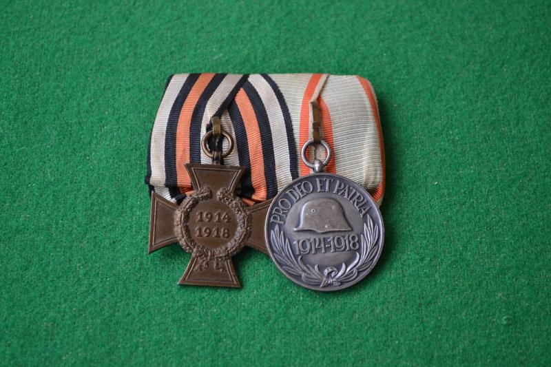 Court Mounted Pair.