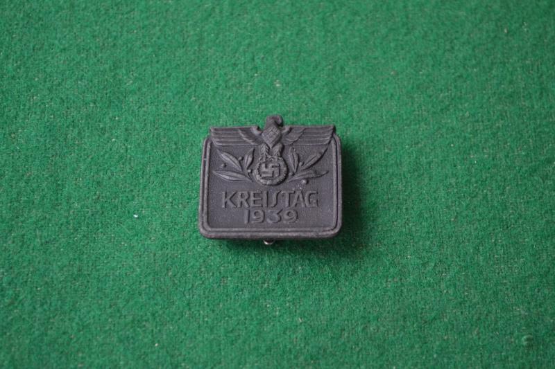Rally Badge.