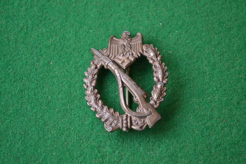 Infantry Assault Badge.