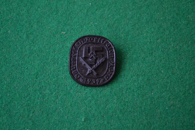 Rally Badge.