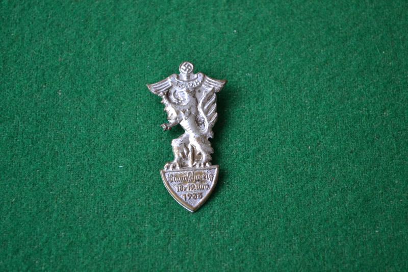 Rally Badge.