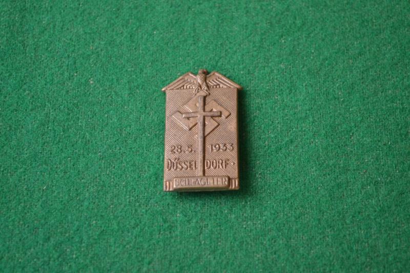 Rally Badge.